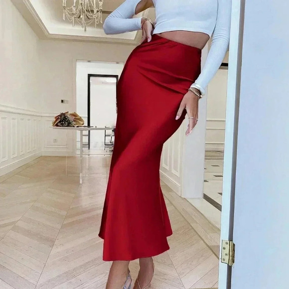 Red Party Women's High Street Style Slim Fit Long Skirt - Picture 1 of 4